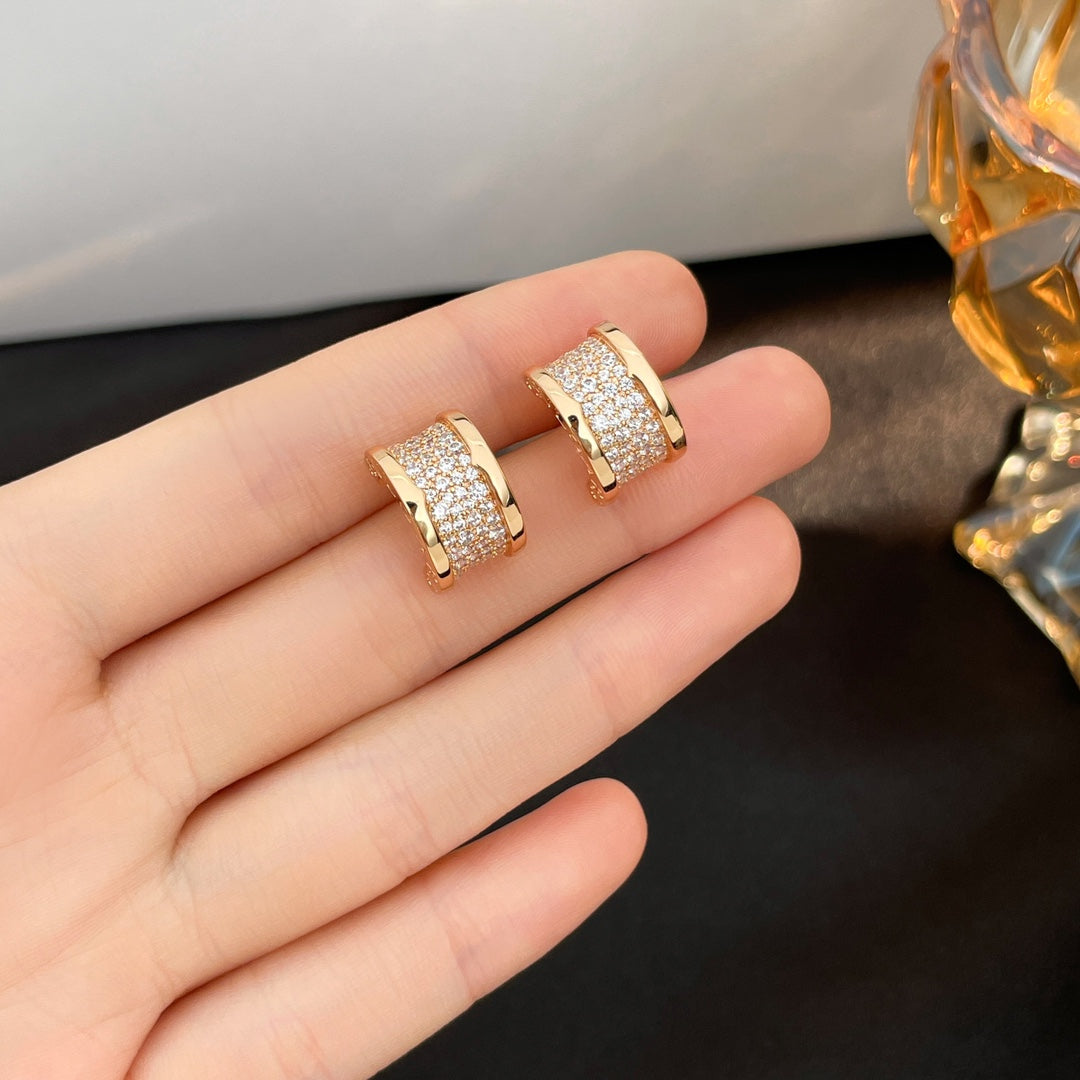 [Joyas Regalia] PENDIENTES CON PAVIMENTO DE DIAMANTES ZERO 1