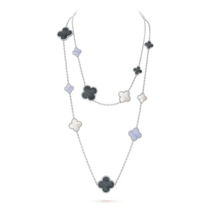 [Bijoux Regalia] COLLIER EN ARGENT ET CALCÉDOINE À 16 MOTIFS DE TRÈFLE