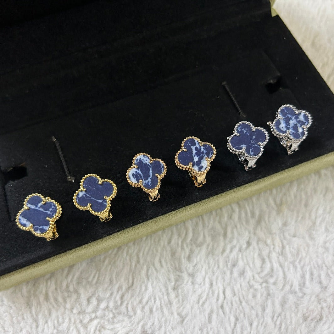 [Bijoux Regalia]Boucles d'oreilles clous moyennes en pierre de trèfle