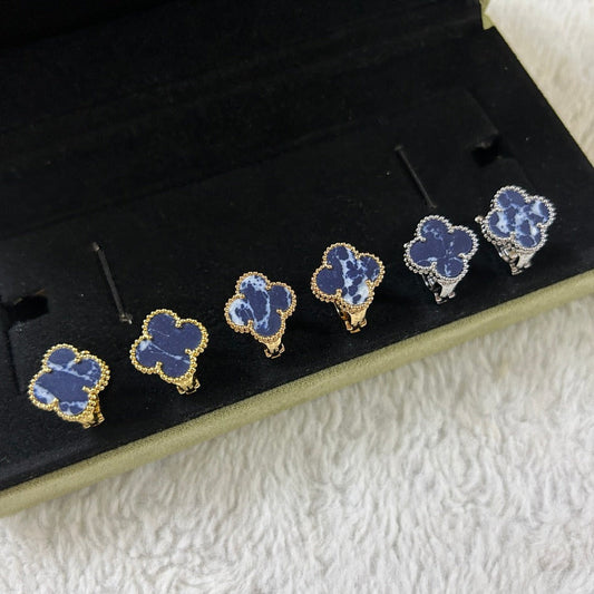 [Bijoux Regalia]Boucles d'oreilles clous moyennes en pierre de trèfle