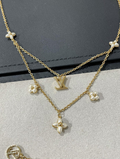 [Bijoux Regalia] COLLIER DOUBLE RANGÉE EN NACRE DORÉE FLOWERGRAM