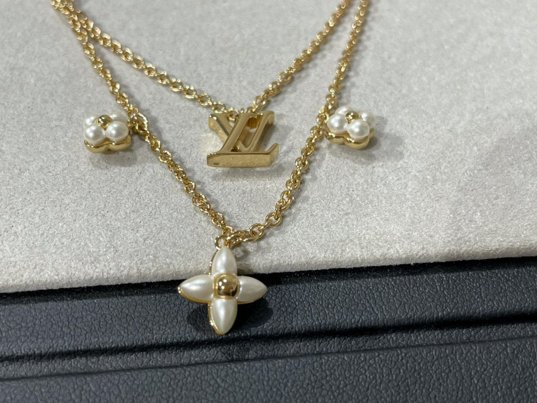 [Bijoux Regalia] COLLIER DOUBLE RANGÉE EN NACRE DORÉE FLOWERGRAM