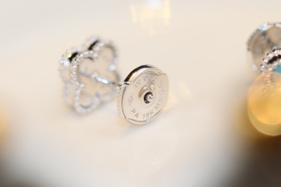 [Joyas Regalia] PENDIENTES MINI TRÉBOL DE PLATA CON TURQUESA