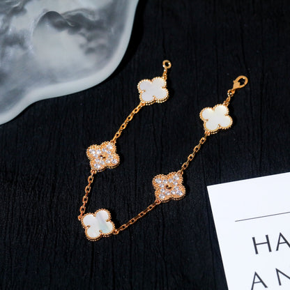 [Regalia jewelry]CLOVER BRACELET 5 MOTIF WHITE MOP DIAMOND