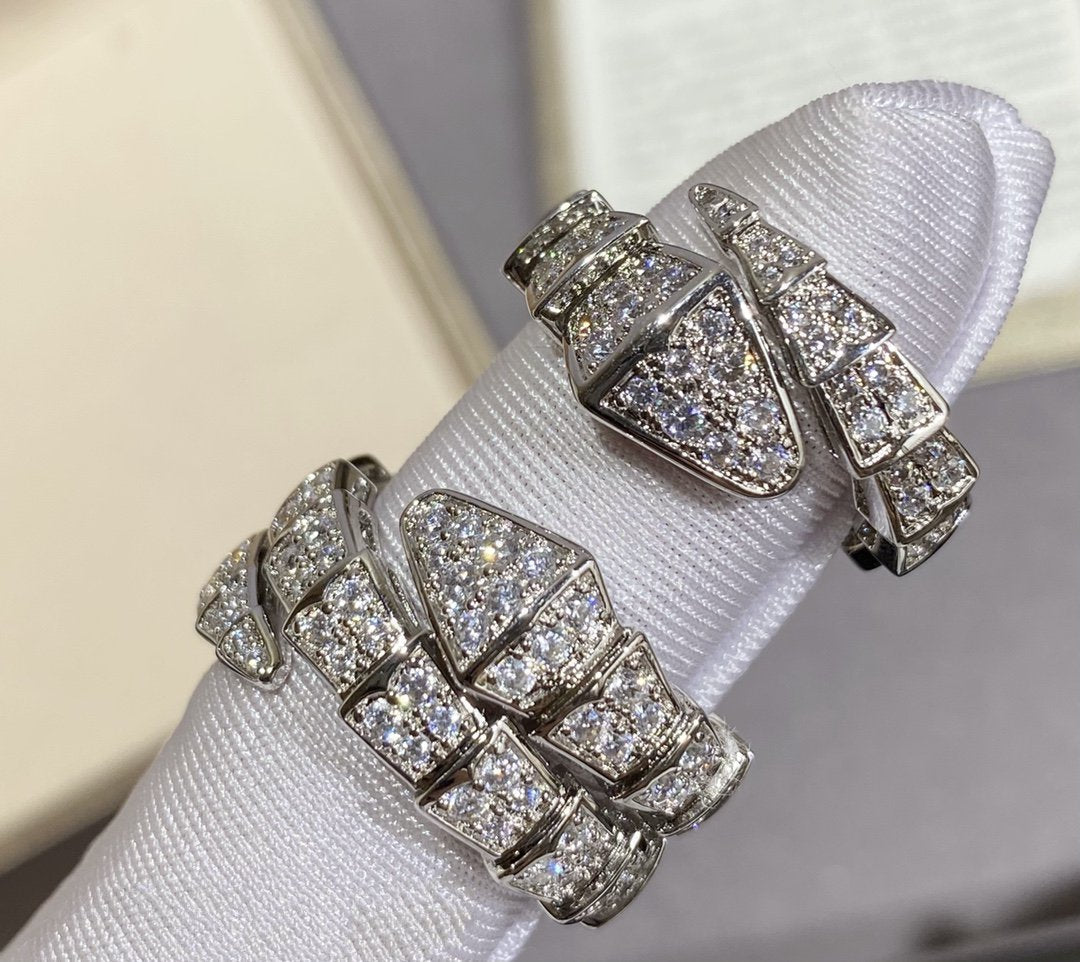 [Joyas Regalia] ANILLO GRANDE SERPENTI PLATA CON DIAMANTES PAVÉ