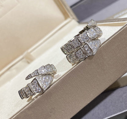 [Joyas Regalia] ANILLO GRANDE SERPENTI PLATA CON DIAMANTES PAVÉ