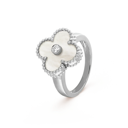 [Bijoux Regalia] BAGUE EN ARGENT ET DIAMANT CLOVER