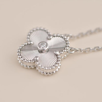 [Joyas Regalia] COLLAR DE LÁSER DE DIAMANTES DE 15 MM DE TRÉBOL DE PLATA