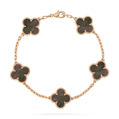 [Joyas Regalia] PULSERA DE TRAPEZOIDAL GRIS CON 5 MOTIVOS DE TRÉBOL
