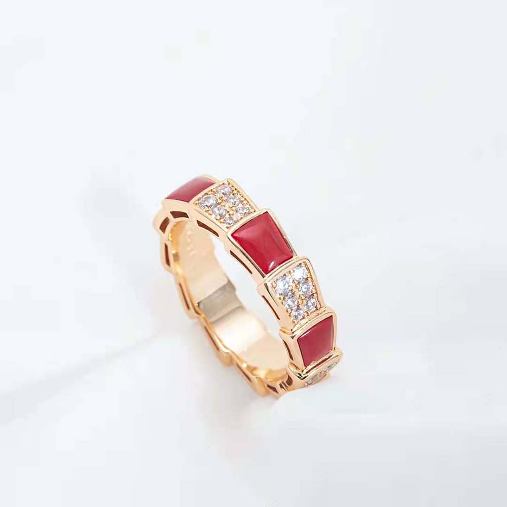 [Joyas Regalia] ANILLO SERPENTI ORO ROSA CORNALINA PAVÉ DE DIAMANTES 4 MM