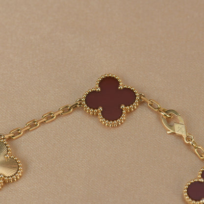 [Bijoux Regalia]BRACELET EN OR CORNALINE À 5 MOTIFS TRÈFLE 