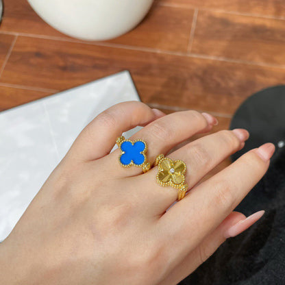 [Joyas Regalia]Anillo de ágata azul ribereña de trébol