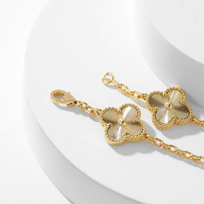 [Bijoux Regalia]CLOVERS LE COLLIER LASER À 10 MOTIFS