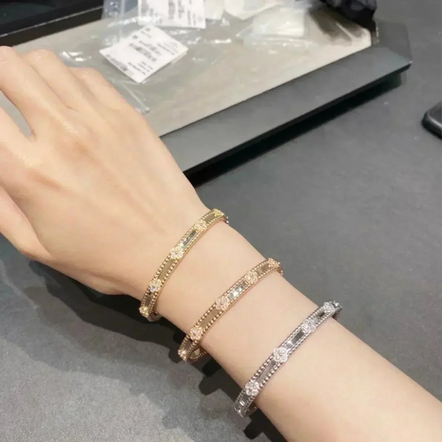 [Joyas Regalia]Pulsera de trébol con diamantes de 4 mm
