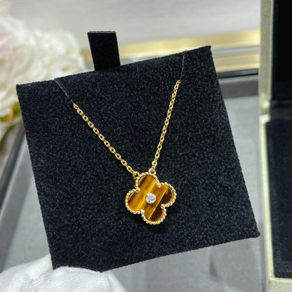 [Joyas Regalia]Collar de TRÉBOL de 15 mm con diamantes y ágata de ojo de tigre amarilla