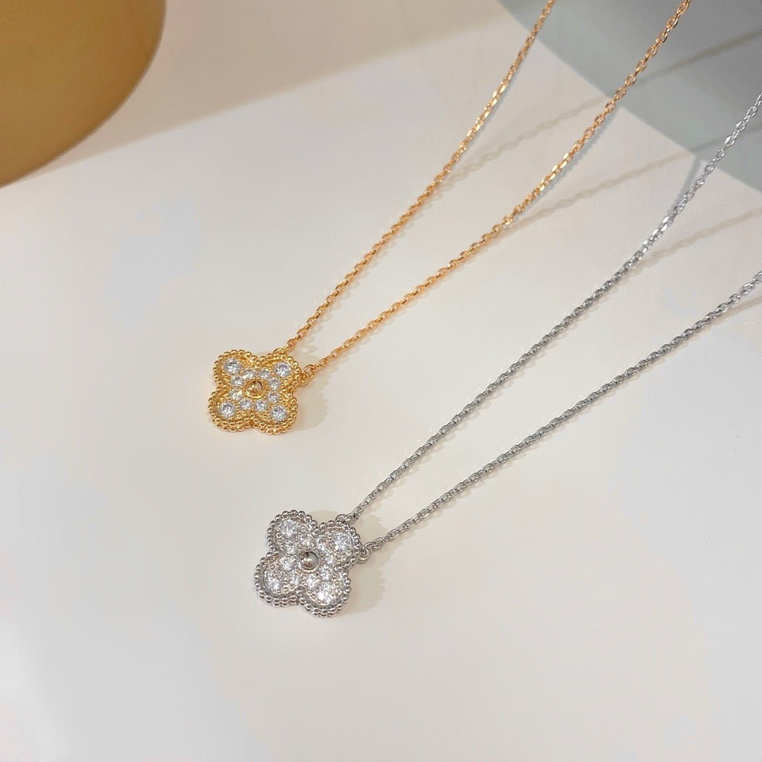 [Joyas Regalia] COLLAR DE FLOR ÚNICA DE TRÉBOL DE 15 MM CON DIAMANTES