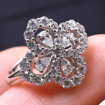 [Joyas Regalia] ANILLO DE ARO CON MOTIVO COMPLETO DE DIAMANTE, 16 MM, PLATA