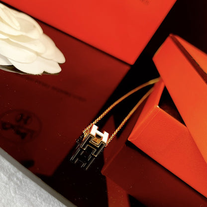 [Bijoux Regalia]Collier carré blanc en or H