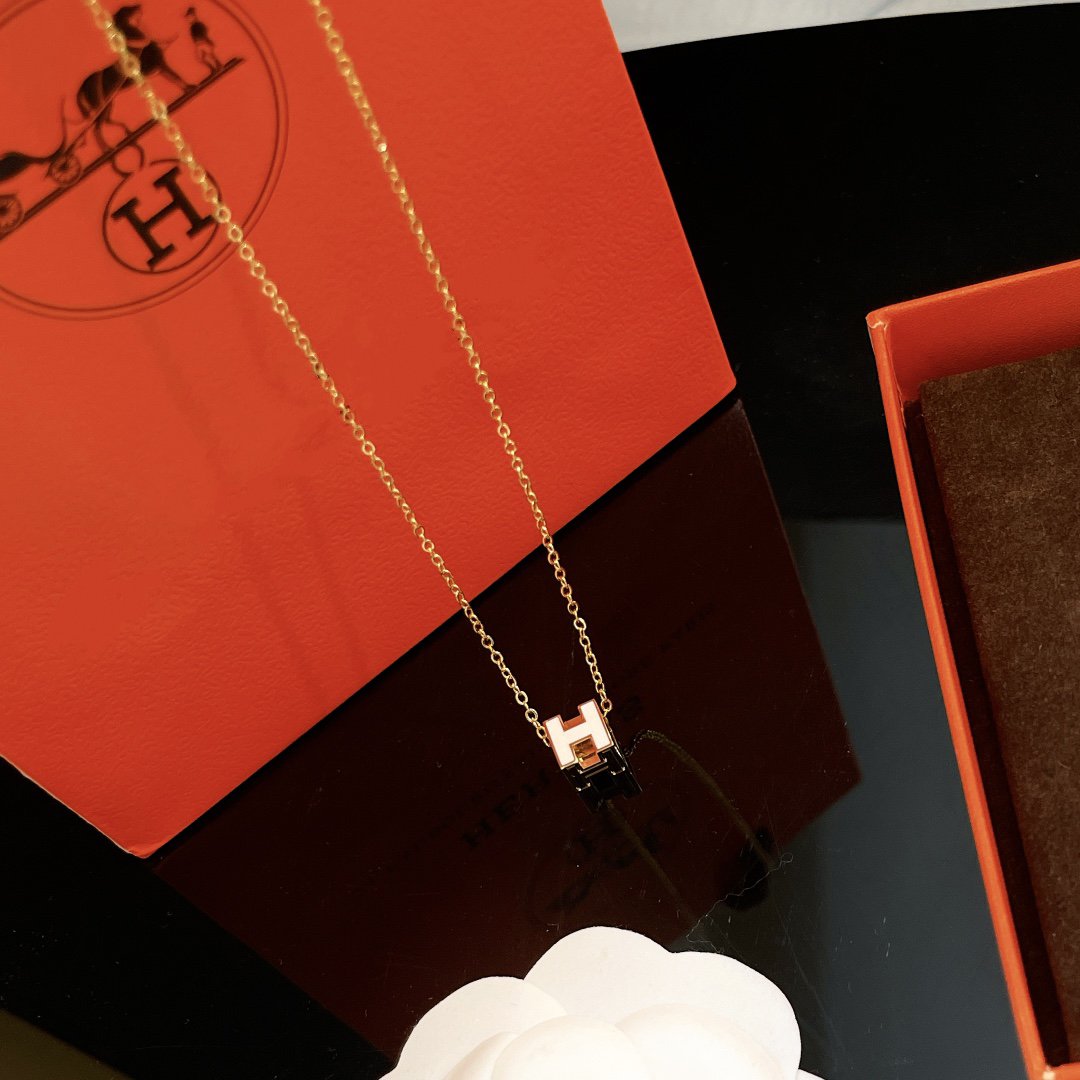 [Bijoux Regalia]Collier carré blanc en or H