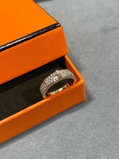 [Bijoux Regalia] BAGUE KELLY EN OR ROSE ET DIAMANT
