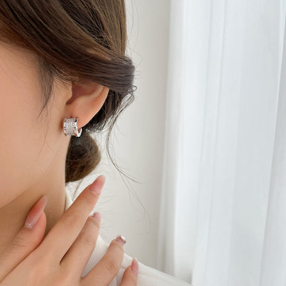 [Joyas Regalia] PENDIENTES CON PAVIMENTO DE DIAMANTES ZERO 1