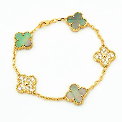 [Joyas Regalia] PULSERA DE DIAMANTES CON 5 MOTIVOS DE TRÉBOL EN COLOR GRIS