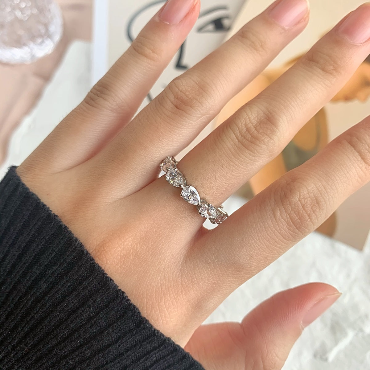[Regalia jewelry]Exquisite Pear Cut Tennis Ring