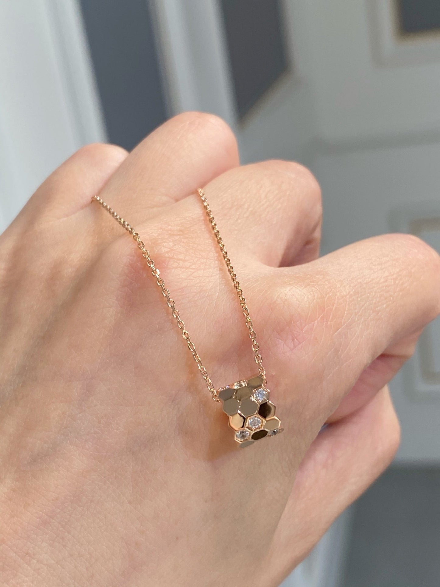 [Joyas Regalia] COLLAR DE DIAMANTES BEE LOVE