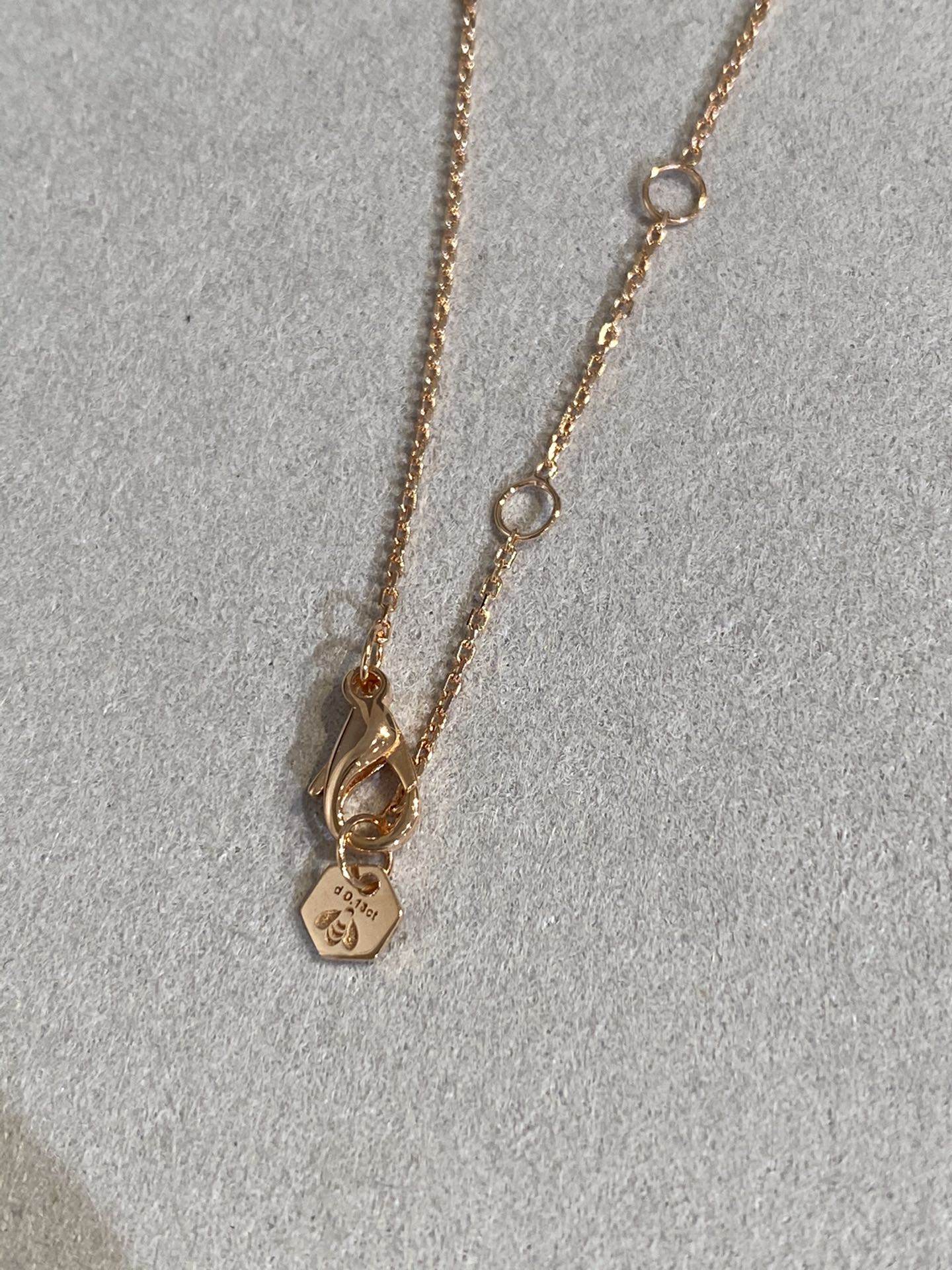 [Joyas Regalia] COLLAR DE DIAMANTES BEE LOVE