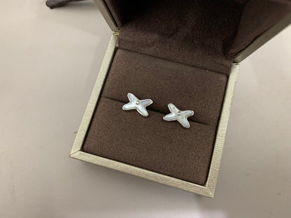 [Joyas Regalia] PENDIENTES DE PLATA CON DIAMANTES Y MOP BLANCO