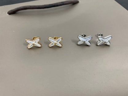 [Joyas Regalia] PENDIENTES DE PLATA CON DIAMANTES Y MOP BLANCO