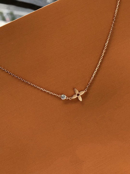 [Joyas Regalia]Colgante Flor de Oro Rosa y Diamantes