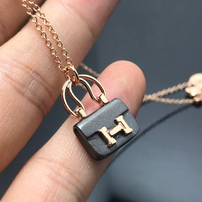 [Bijoux Regalia] COLLIER PENDENTIF HM AMULETTES CONSTANCE POUR FEMME