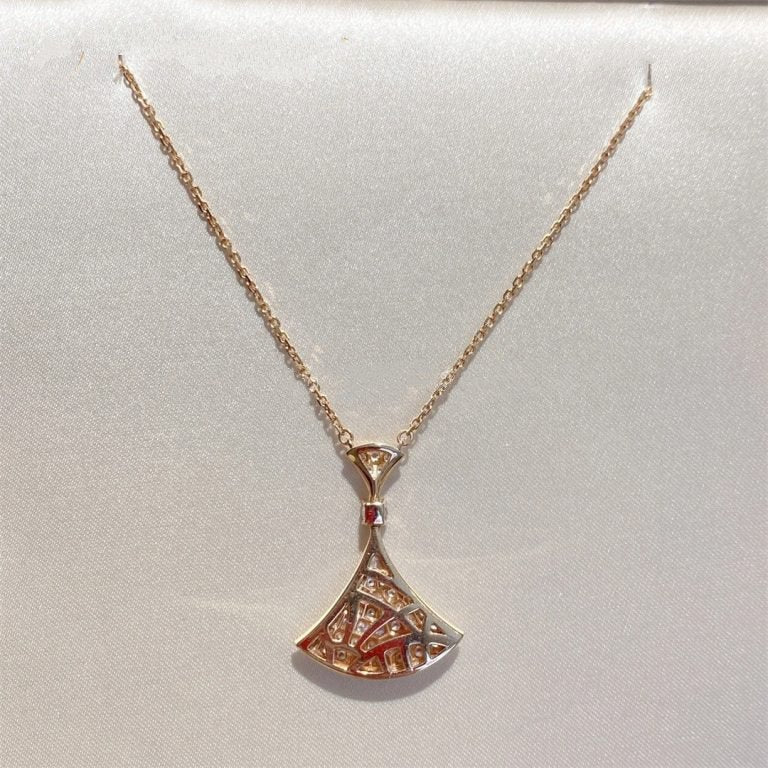 [Bijoux Regalia] COLLIER DREAM OR ROSE TOUT DIAMANT