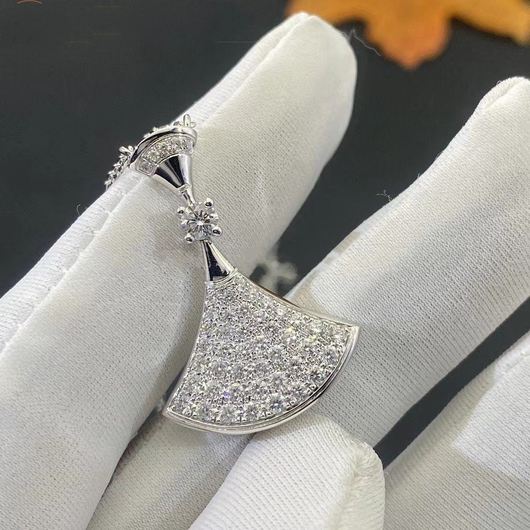 [Bijoux Regalia] COLLIER DE RÊVE EN ARGENT PLEINE DE DIAMANTS