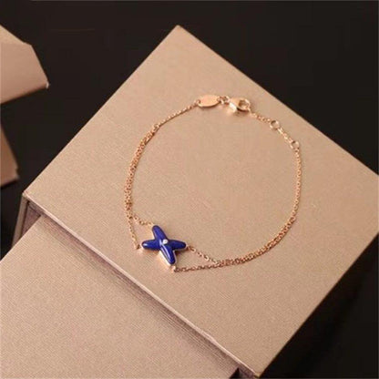 [Bijoux Regalia] Bague en forme de fleur de trèfle à quatre feuilles à motif creux