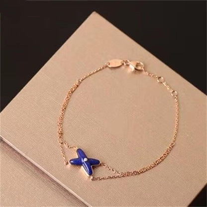 [Bijoux Regalia] Bague en forme de fleur de trèfle à quatre feuilles à motif creux