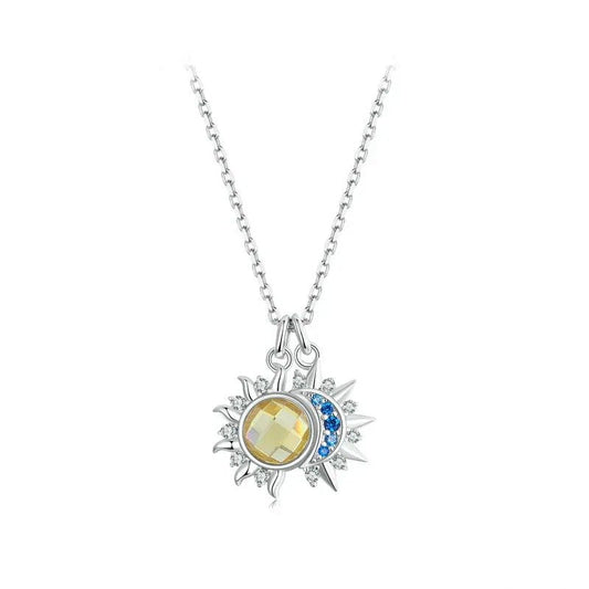 Collar de Sol y Luna bañado en oro blanco