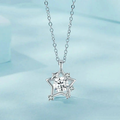 Collar con colgante de estrella brillante
