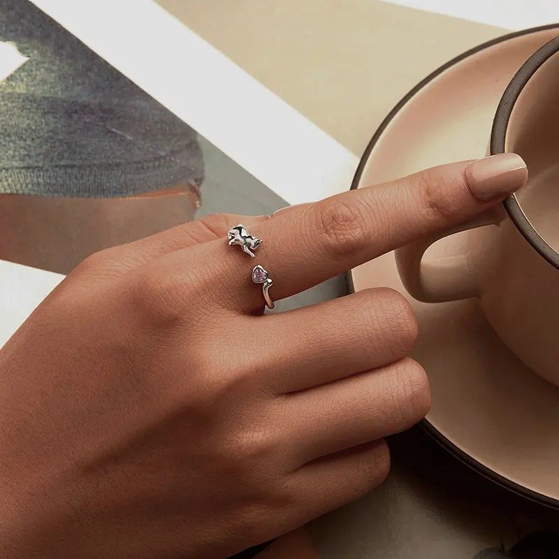 Bague ouverte avec jolis animaux de compagnie