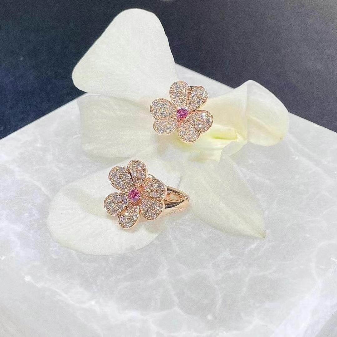 [Joyas Regalia] PENDIENTES FRIVOLE DE FLOR DE ORO ROSA CON DIAMANTES
