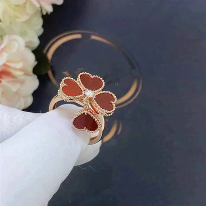 [Joyas Regalia]Anillo de cornalina y trébol de olor