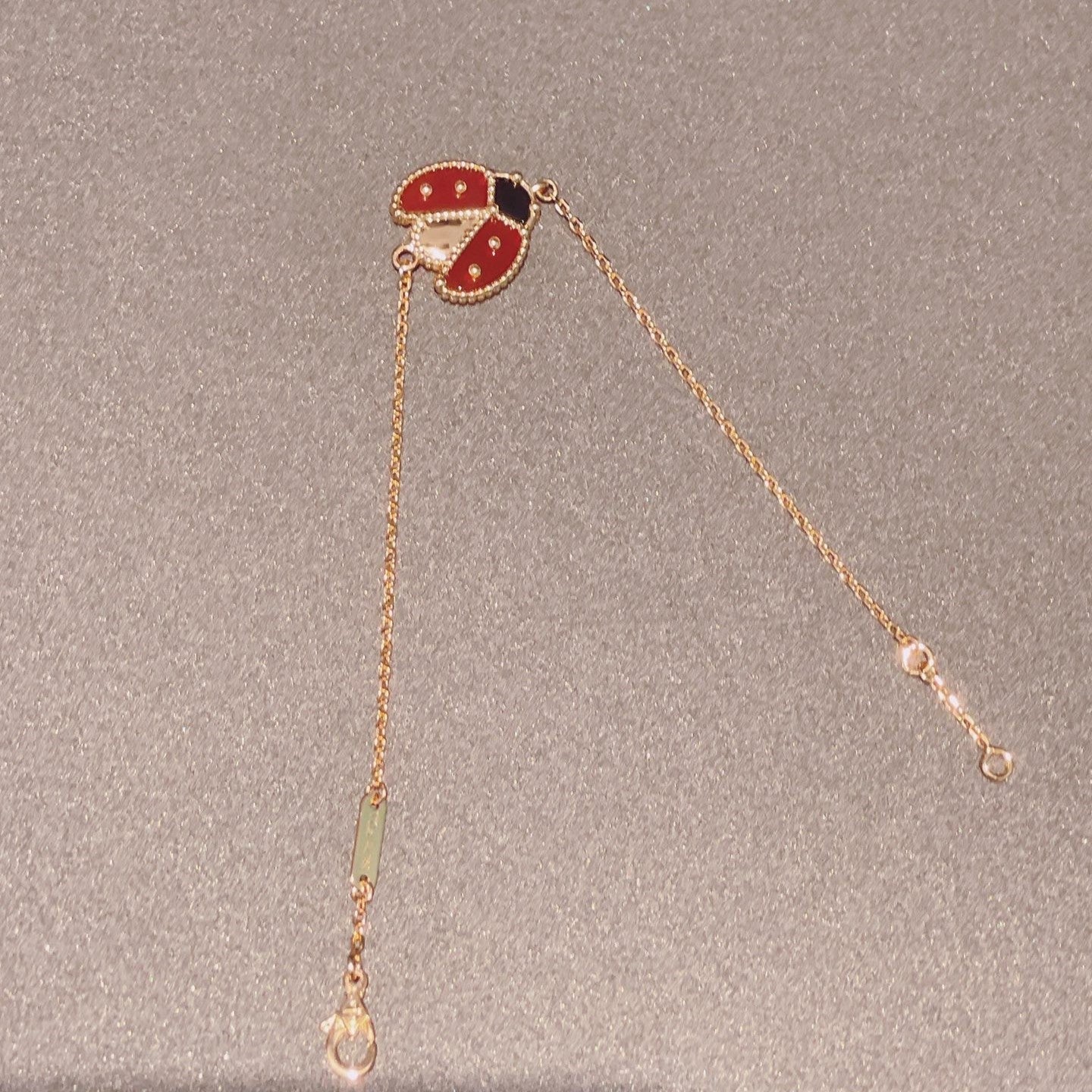 [Joyas Regalia] PULSERA DE ORO ROSA CON 1 MOTIVO DE LUCKY SPRING