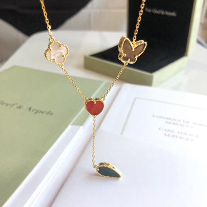 [Joyas Regalia] COLLAR DE ORO ROSA CON 4 MOTIVOS LUCKY SPRING