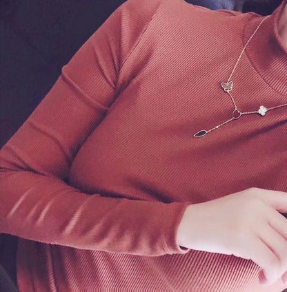 [Joyas Regalia] COLLAR DE ORO ROSA CON 4 MOTIVOS LUCKY SPRING