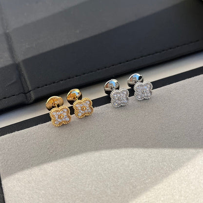 [Joyas Regalia] PENDIENTES MINI DE DIAMANTES CON Trébol